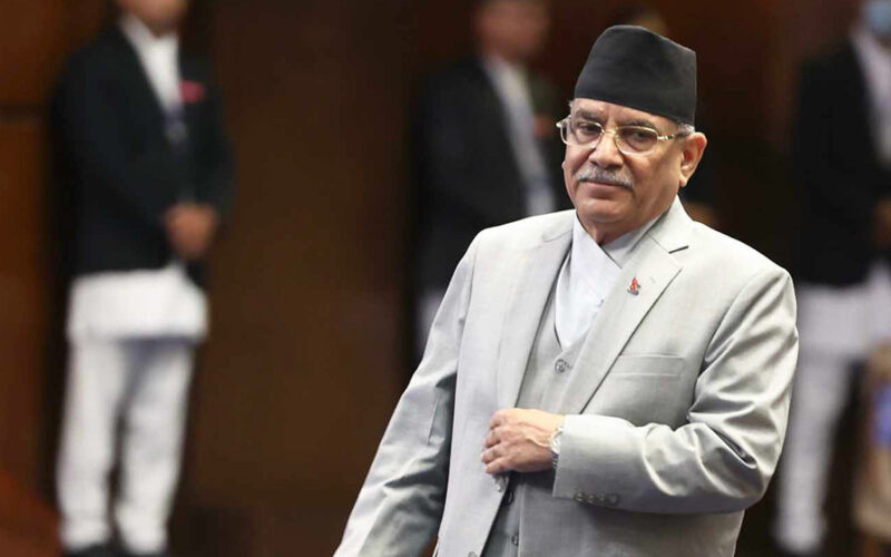 प्रधानमन्त्री प्रचण्डले पाएनन‍् विश्वासको मत:  ढल्यो सरकार