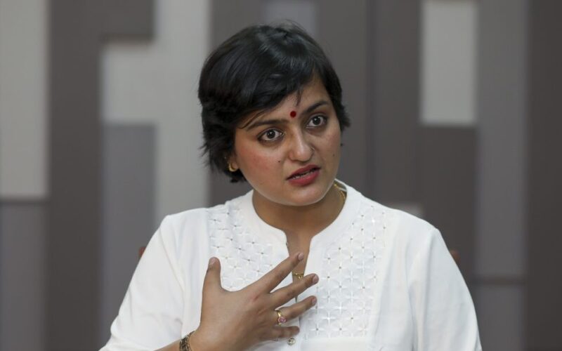 रञ्जु दर्शनाले पनि फिर्ता लिइन् उम्मेदवारी, विपिन आचार्यलाई समर्थन
