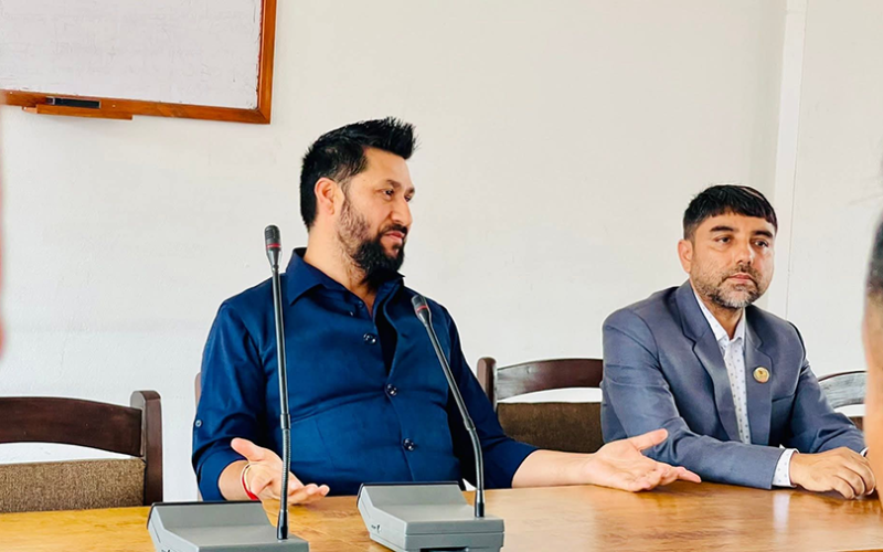 रवि लामिछानेले बोलाए बैठक, रास्वपामा पदाधिकारी मनोनयनको तयारी