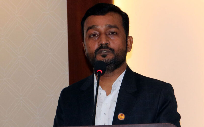 पानीको अभावले जनजीवन कष्टकर बन्दै गएकोले वैकल्पिक स्रोत प्रयोग गरेर भए पनि पानी आपूर्ति गर्न खानेपानीमन्त्री प्रदीप यादवको निर्देशन