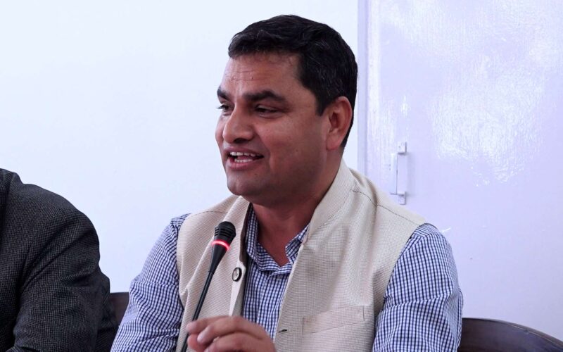 मन्त्रालयको जुनसुकै समस्याको समाधानका लागि पाँच दिन भित्र खाका तयार बनाउन स्वास्थ्य तथा जनसंख्या मन्त्री प्रदिप पौडेलको आग्रह