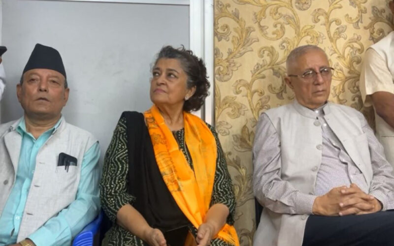आगामी महाधिवेशनमा शेखर कोइरालालाई सभापतिमा सहयोग गर्ने सुजाता कोइरालाको घोषणा