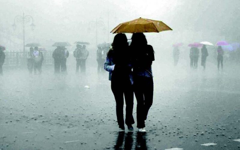 अतिभारी मनसुनी वर्षा हुने प्रक्षेपण गर्दै शुक्रबार र शनिबार रात्रीकालीन बस नचलाउन अपिल