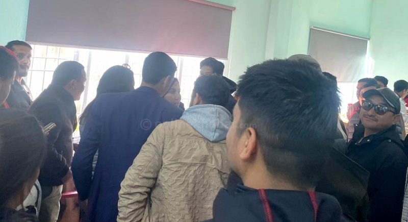 च्यासलमा एमाले कार्यकर्ताबीच हाताहात, प्रतिनिधि छनोट प्रक्रिया प्रति असन्तुष्टि